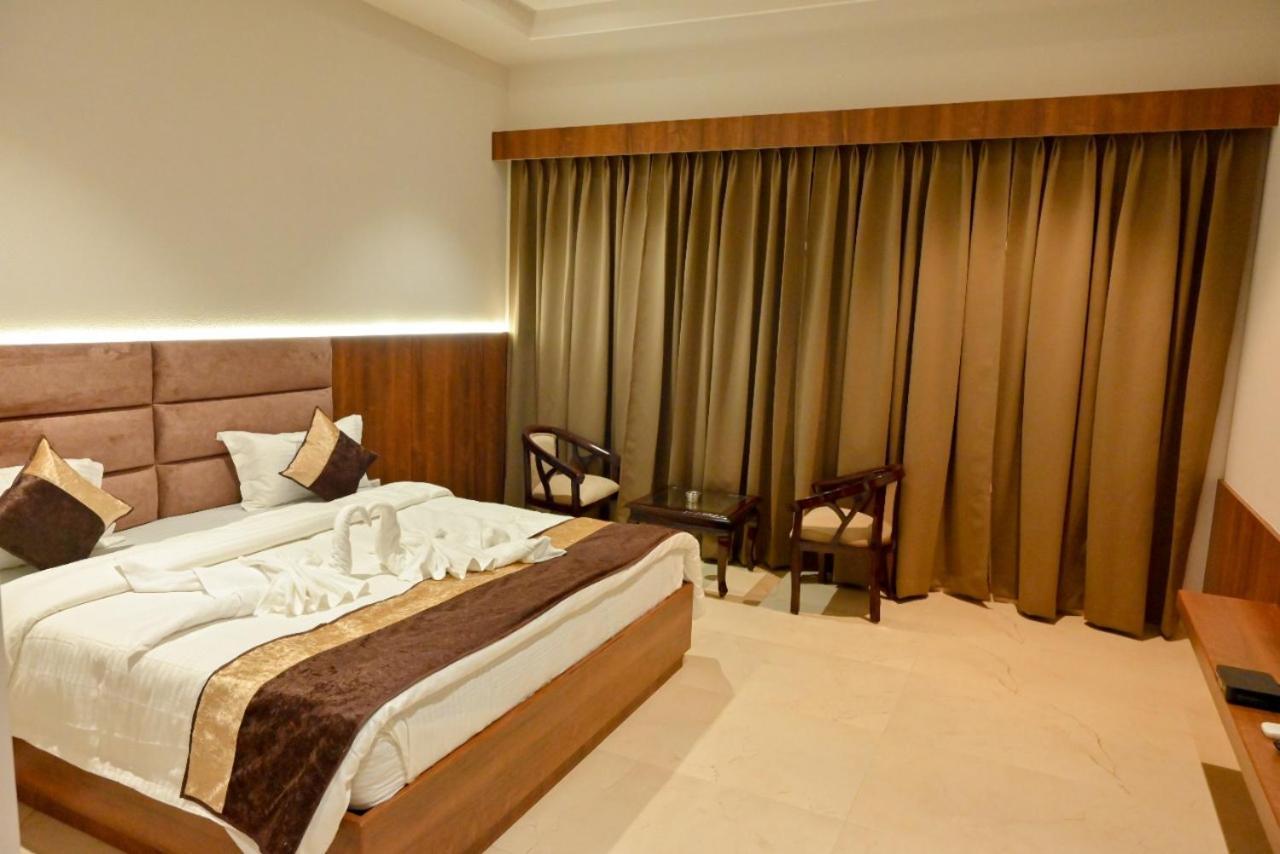 Md Farms And Resorts Mathura Exterior photo