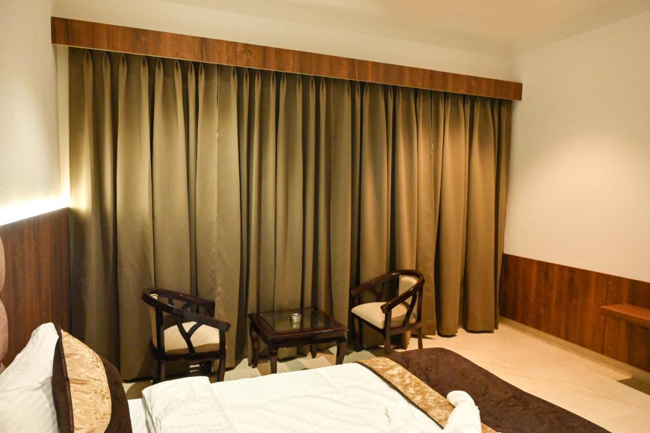Md Farms And Resorts Mathura Exterior photo