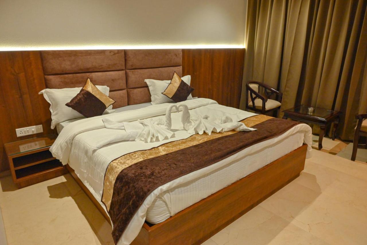 Md Farms And Resorts Mathura Exterior photo